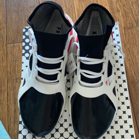 Adidas women sneakers by Stella McCartney.New with tag,comes with box. - Picture 6 of 8